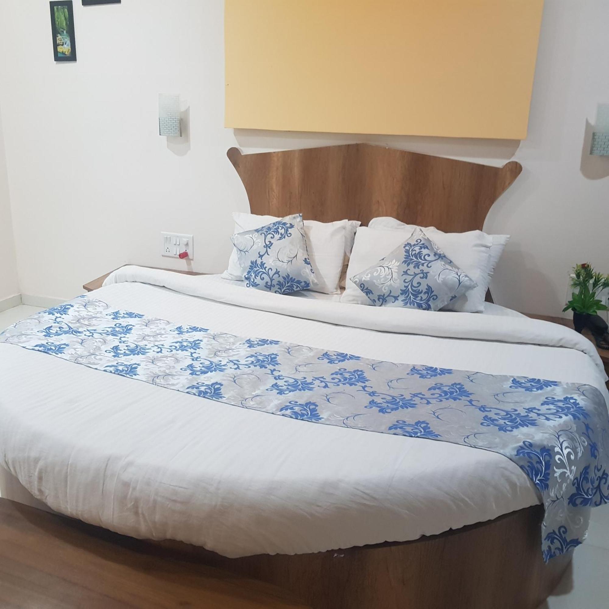 C P Cottage マハバレシュワール エクステリア 写真